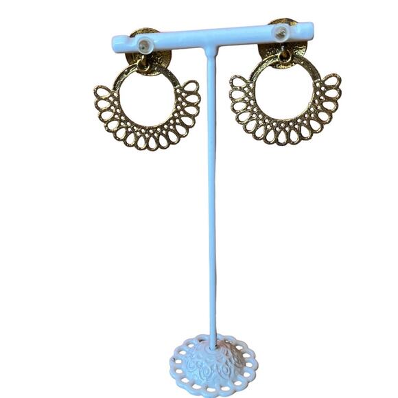 Filigree Hoop Stud Earrings Gold Green - Picture 3 of 7